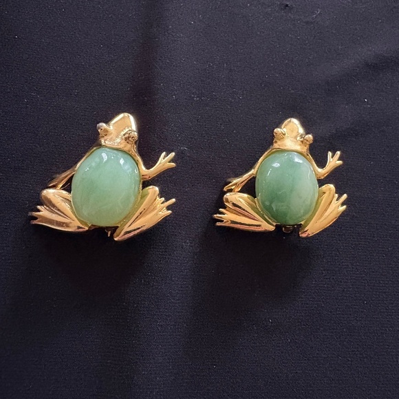 pin - Picture 1 of 2